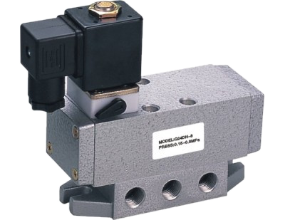 Пневмораспределитель Q24DH-8 24 V